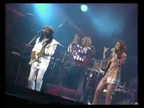 Youtube: CHIC Live at Budokan 1996 Good Times