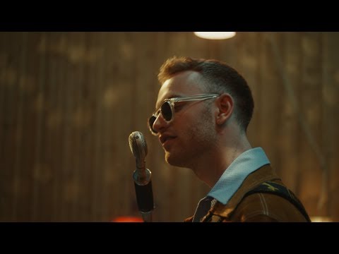 Youtube: Tom Misch - It Runs Through Me (feat. De La Soul) [Official Video]