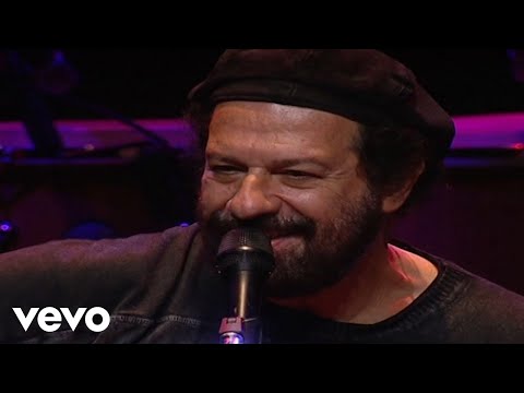 Youtube: João Bosco - Quando O Amor Acontece (Ao Vivo)