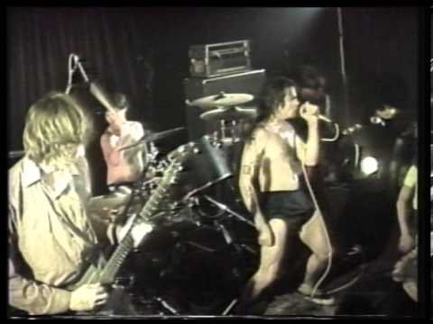 Youtube: Black Flag - Rats Eyes - (Live at the Bierkellar, Leeds, UK, 1984)