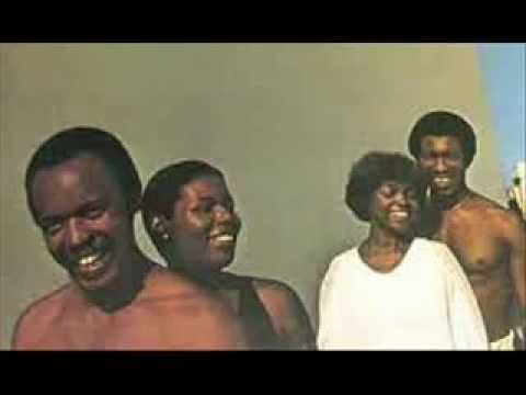 Youtube: The McCrarys - Love on a Summer Night.wmv