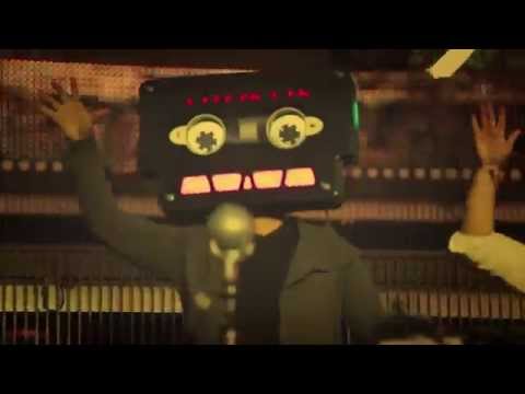 Youtube: CAZZETTE - BEAM ME UP (OFFICIAL HD VIDEO) || AT NIGHT MANAGEMENT