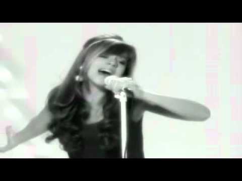 Youtube: Mariah Carey - All I Want For Christmas Is You [official video black & white]