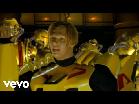 Youtube: Backstreet Boys - Larger Than Life