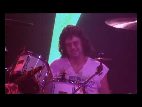 Youtube: Deep Purple - Child In Time (from Come Hell or High Water)