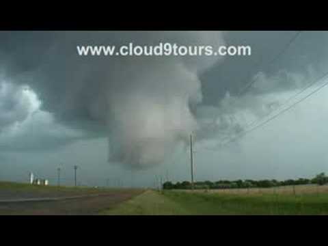 Youtube: Wall Cloud & Tornado- La Crosse, KS May 25th, 2008