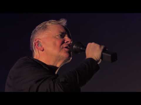Youtube: New Order - Blue Monday (Live at Alexandra Palace)