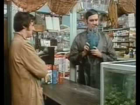 Youtube: Monty Python - Dead Parrot (deutsch)