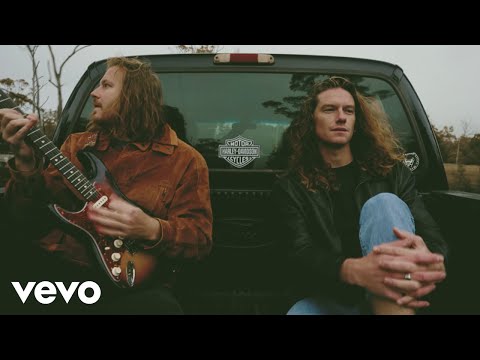 Youtube: The VANNS - Accomplice (Official Video)