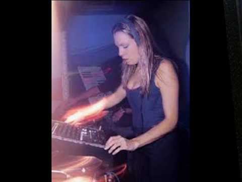 Youtube: Mistress Mo & MC Long John @ Flashback 24/02/01