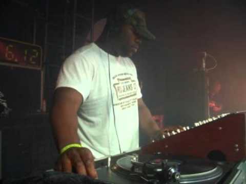 Youtube: Mampi Swift With MC Bassman ,Spyda & Navigator @ Royal Rumble Mannheim 2000 [3]