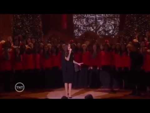 Youtube: Christina Perri - Christmas in Washington (2014)
