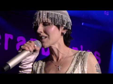 Youtube: The Cranberries - Empty [Live @ Festi'Neuch 2016] [HD]