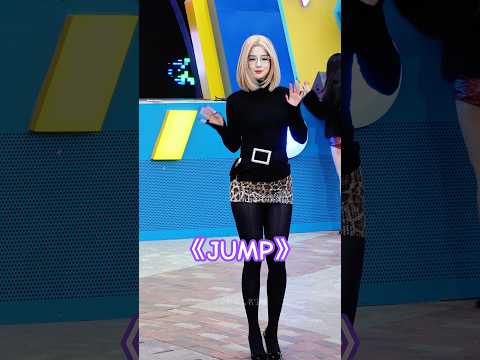 Youtube: 京京随舞《JUMP》#天津欢乐谷 #随机舞蹈 #jump #blackpink #kpop舞蹈