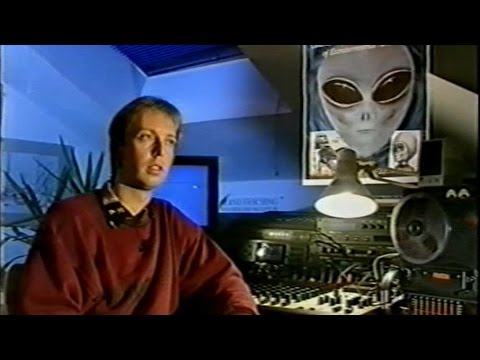 Youtube: Am Schauplatz -  WIR SIND NICHT ALLEIN  (ORF 1998)