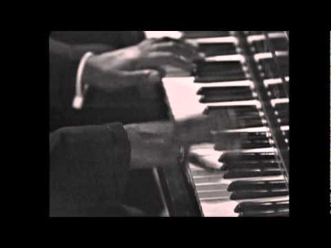 Youtube: Oscar Peterson - C Jam Blues