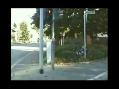 Youtube: Solos Welt 1: Gelbe Ampelgriffe
