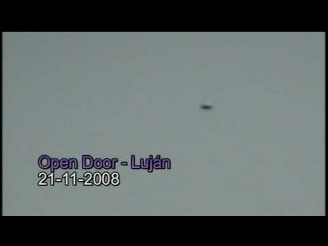 Youtube: OVNI Capital Federal 11-1-2009 21:25 hs Argentina