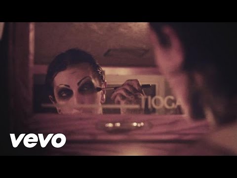 Youtube: Motionless In White - Puppets (The First Snow)