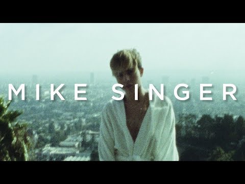 Youtube: MIKE SINGER - BON VOYAGE (Offizielles Video)