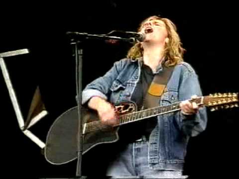 Youtube: Melissa Etheridge - Like the way I do (Pinkpop 1990)