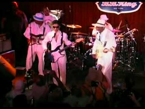 Youtube: Larry Graham & GCS with special guest "Prince" Live at BB Kings NY 6:16:10.mp4