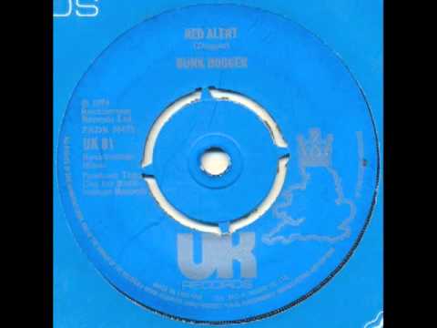 Youtube: Bunk Dogger - Red allert (70's power pop glam)