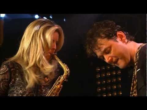 Youtube: Candy Dulfer - Lily Was Here