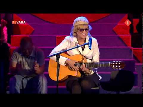 Youtube: Melody Gardot - Who will comfort me