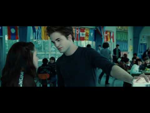 Youtube: Twilight Cafeteria Scene: Edward So Sexy, but... Vampire can sweat?