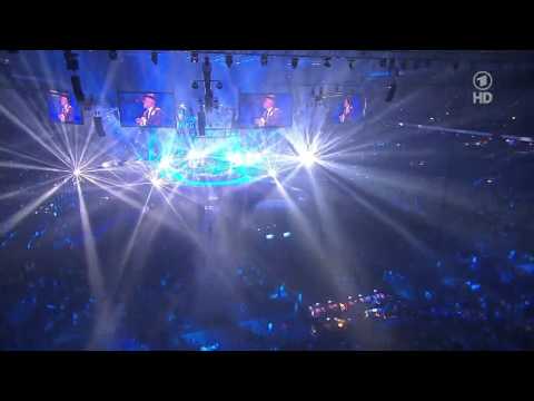 Youtube: Jan Delay - Klar (live at ESC 2011 HD 720p)
