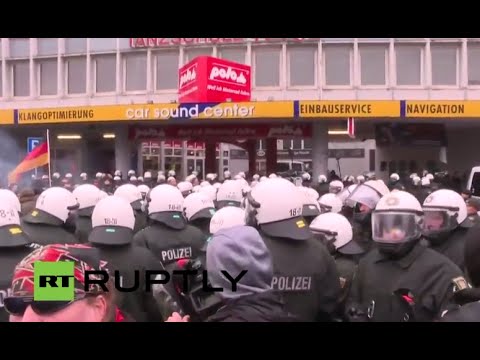 Youtube: Germany: Tensions high in Wuppertal PEGIDA march