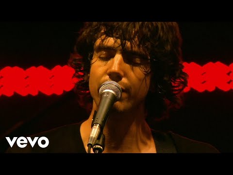 Youtube: Snow Patrol - Run (Live At Somerset House, London, UK / 2004)