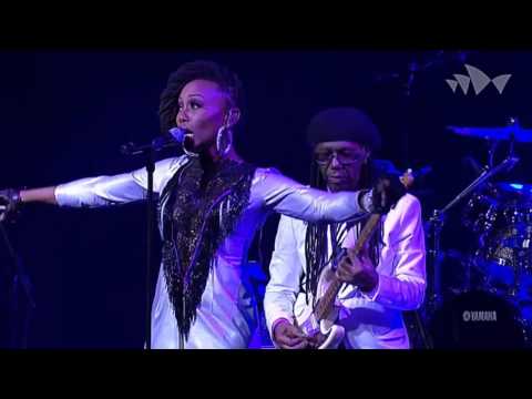 Youtube: CHIC featuring Nile Rodgers - Like A Virgin - Madonna - (Live At The House Sídney 2013) HD