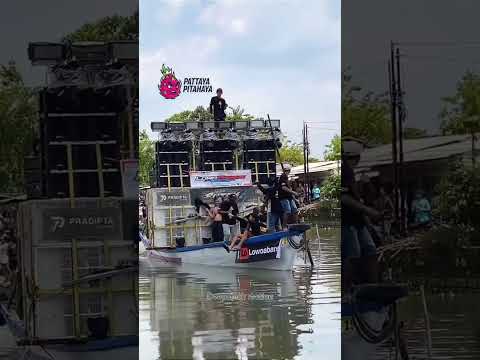 Youtube: Thai raver red necks