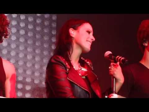 Youtube: Silbermond - Weiße Fahnen (Bochum 22.08.2013)