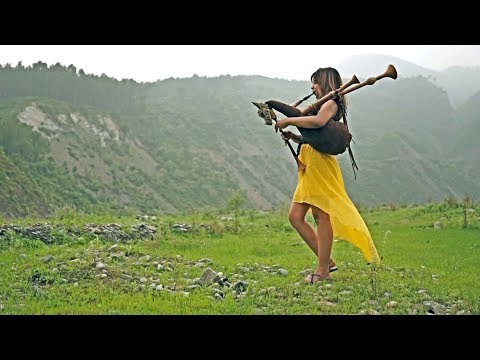 Youtube: Amazing Grace Bagpipes - The Snake Charmer ft. Barcelona Pipe Band