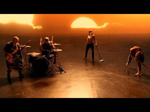Youtube: Red Hot Chili Peppers - Black Summer (Official Music Video)