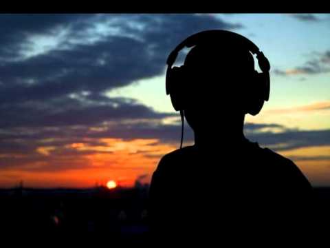 Youtube: Paul Kalkbrenner - Sky and Sand ♫ ♪