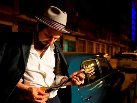 Youtube: Vinicio Capossela - Che coss'è l'amor