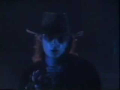 Youtube: The Sisters of Mercy - Alice