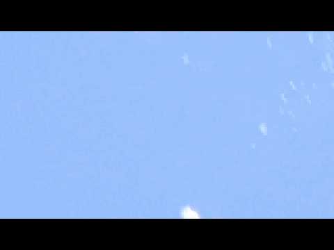 Youtube: Huge white UFO Orb EXPLODES! over Vancouver BC, no chemtrails just science?