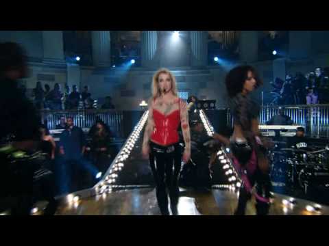 Youtube: Britney Spears - Toxic (Best Performance!) HD
