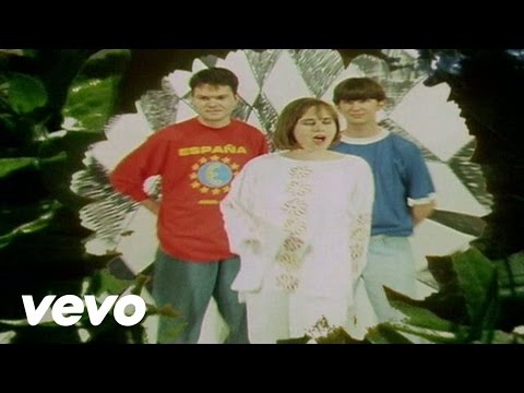 Youtube: Saint Etienne - Only Love Can Break Your Heart