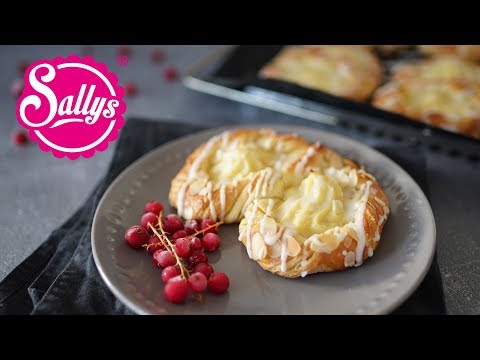 Youtube: Puddingbrezeln aus Plunderteig / Puddingteilchen / Sallys Welt