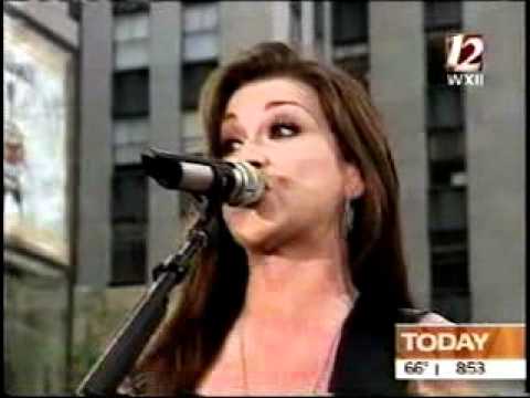 Youtube: Redneck Woman    Gretchen Wilson