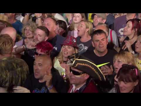 Youtube: Buzzcocks - Ever Fallen In Love - Live at The Isle of Wight Festival 2016