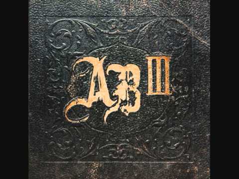 Youtube: Alter Bridge - Slip To The Void - Alter Bridge III