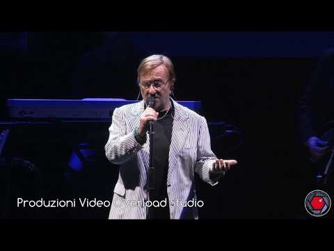 Youtube: ✅ Lucio Dalla - Tu non mi basti mai - Ultimo Concerto Live Bologna