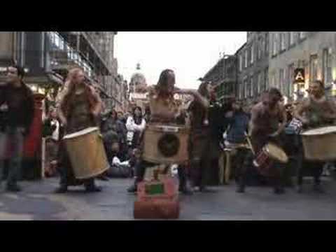 Youtube: Clanadonia - Ya Bassa Edinburgh Fringe Festival